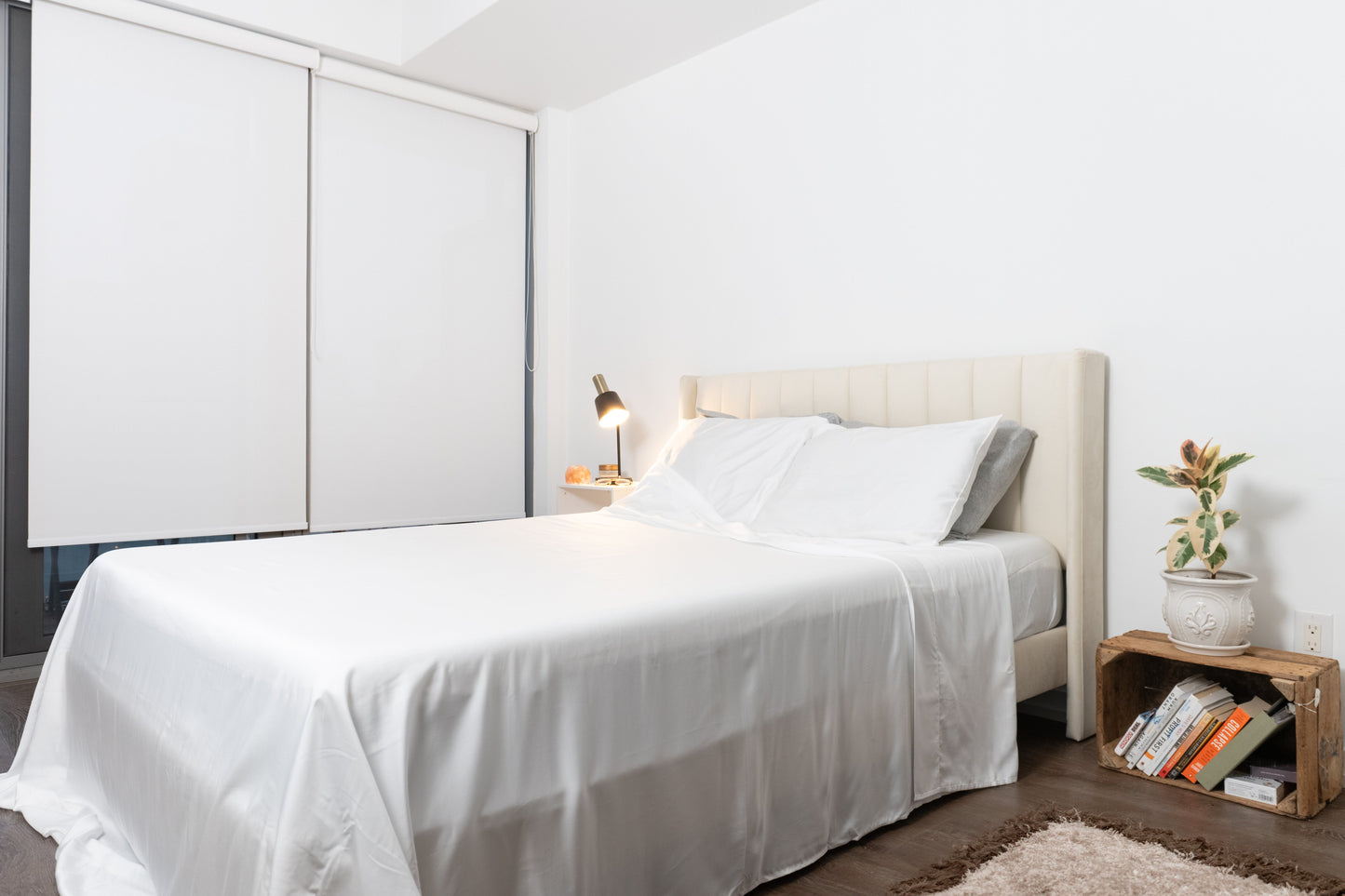 TENCEL™ 300 TC Bed Sheet Sets – Vegan Silk, Hypoallergenic, Sustainably Made Sheets