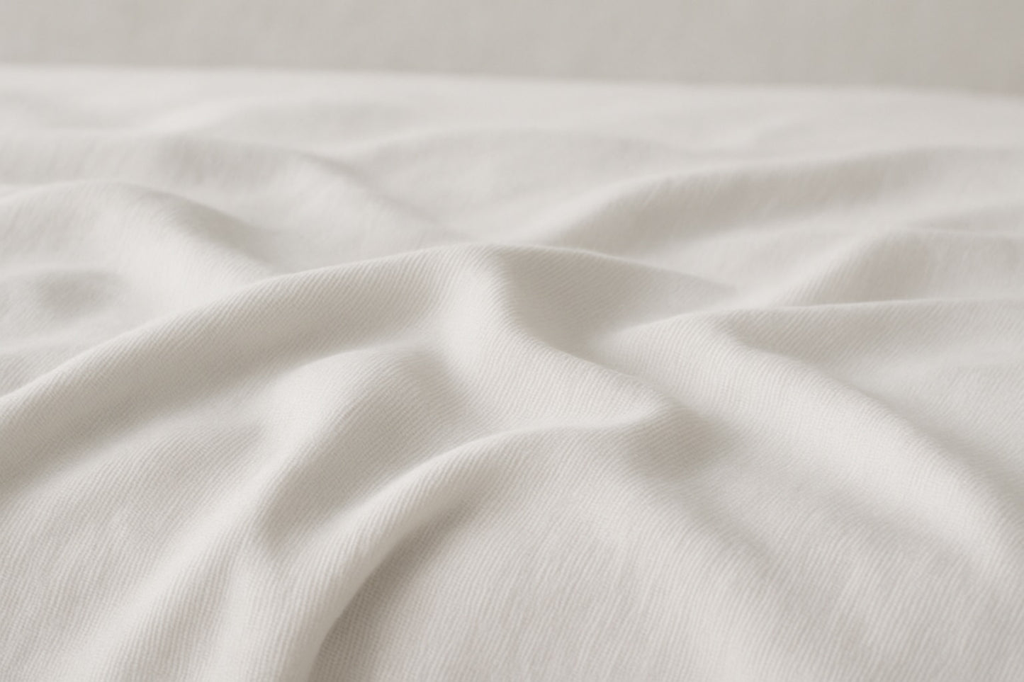 TENCEL™ 300 TC Bed Sheet Sets – Vegan Silk, Hypoallergenic, Sustainably Made Sheets